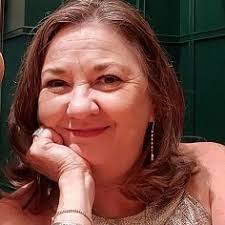 Beth Rose Husted (@Bethroseh)