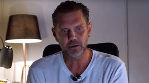 Nacho Vidal rompe su silencio sobre el VIH: «Si no fuera tan fuerte, me  hubiese suicidado»