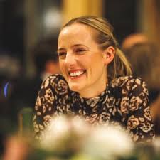 Annabel Jones (@AnnabelEJones94)