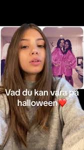 Felicia Quiles's Instagram, Twitter & Facebook