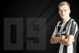 Karol świderski prefers to play with left foot. Agona Profile Karol Swiderski The Man Charged With Becoming New Paok Hitman Agonasport Com