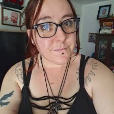 Hello and Good Morning! It's WORLD CHOCOLATE DAY, NATIONAL MACARONI DAY,  NATIONAL STRAWBERRY SUNDAE DAY and TELL THE TRUTH DAY. Rich is