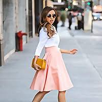 Top 70 Petite Fashion Bloggers To Follow In 2021