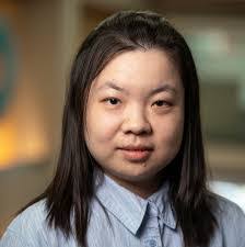 Amelia Wallace's Instagram, Twitter & Facebook