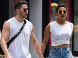 A clip emerges of nick and priyanka's mums dancing together, as madhu chopra teaches denise jonas some traditional desi moves. Nick Jonas Priyanka Chopra May Get Married Soon A Sneak Peak At Their Combined Net Worth Business News