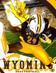 2016 Bucknell Football Media Guide by Bucknell University