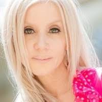 Christine Hitz's Instagram, Twitter & Facebook