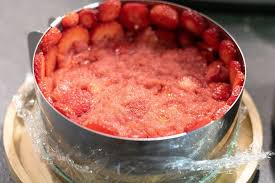 Le Fraisier De Yann Couvreur Recette Recette Fraisier Fraisier Recettes De Cuisine