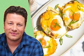 Jamie Oliver's 5-Ingredient "Loaded" Potatoes Are So Easy and Delicious