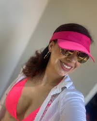 Dra Denise Barros CRBM 7476