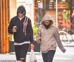 Liam cooper decided he wanted to propose his girlfriend amy, he wanted it to be something pretty special and something she'd never see coming… so he decided to make a music video to the song. Freedomroo Married At First Sight S Liam Cooper And Georgia Fairweather Attempt To Go Incognito In Sydney Australiannewsreview