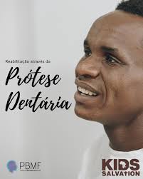 É emocionante de ver o dom que a prótese bucomaxilofacial tem de mudar as  vidas dos pacientes que necessitam de reabilitação Prótese Nasal feita  pelas alunas Laura Prato e Monique Blank orientado