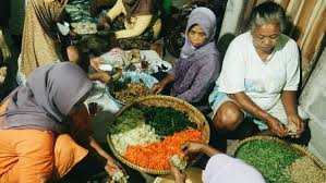 June 29, 2021 gambar orang makanan enak. Pura Pura Cari Emak Di Rumah Orang Nikahan Adalah Cara Bocah Dapat Makanan Enak Gratisan Cerdik