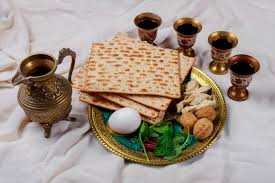 So we've put together a mini guide to the traditional and new additions on a seder plate. Understanding Passover And The Passover Seder We Ha West Hartford News