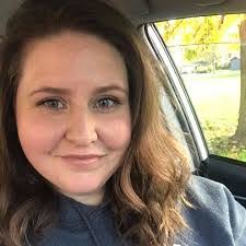 Sandra David's Instagram, Twitter & Facebook