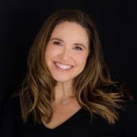 Stacy Bowles's Instagram, Twitter & Facebook