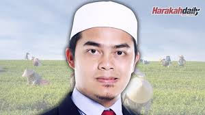 Upaya mengatasi ancaman di bidang ideologi dan politik dapat dilakukan dengan cara penguatan ideologi pancasila. Keperluan Program Pendidikan Dan Pembangunan Belia Tani