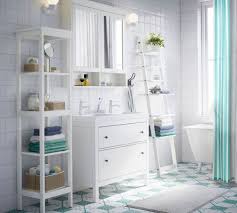 Votre meuble de salle bain et lavabo au meilleur rapport qualité/prix c'est ici ! Meubles Lavabos Ikea Rideaux De Douche Bleu Rideau Douche Meuble Sous Lavabo
