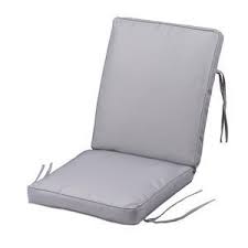 Ce coussin pour chaise de jardin épais et très confortable mettera de la couleur dans votre jardin! Coussin De Chaise Impermeable 100 Polyester Coussin Salon De Jardin La Foir Fouille