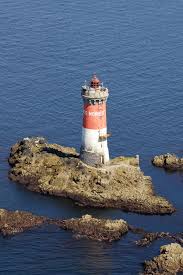 Mais dans un rapport en date du 20 janvier 1871, fenoux indiquait que cette somme était dépassée ; 73 Idees De Phare Des Pierres Noires Phare Pierre Noire Phares De Bretagne