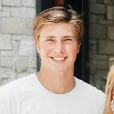 Ella Boswell's Instagram, Twitter & Facebook