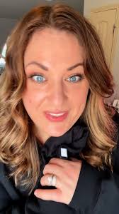 Head to YouTube to check out my latest video! In it, I sew up an extremely  beginner friendly Valentine's Day tote bag using Kate Spade dishmats and  tea towels from Marshall's! I