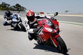 The s 1000 rr revolutionised the supersports class when it first came out in 2009. 2015 Bmw S1000rr Unveiled Is More Powerful