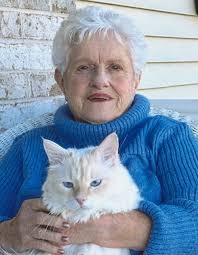 Mae M. Schmitz Obituary