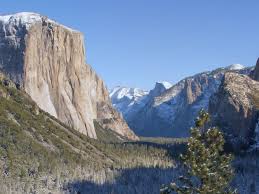 Winter In Yosemite Weather And Event Guide Ask anyone who's been to yosemite national park in the winter if they could imagine a place with more stunning beauty, greater solitude, more things to do—or a better way to spend their winter vacation—and we're confident they'll tell you no. winter in yosemite weather and event guide