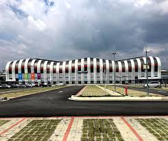 The station located in putra heights, selangor (malaysia), along the elite highway. Putra Heights Lrt Station Klia2 Info