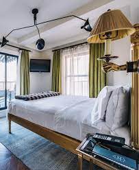 The Marlton Hotel Hot Spot In The Heart Of Greenwich Village Behind The Scenes Nyc Btsnyc Hotel Linen Mini Bar Hotel