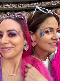 Gi Jane (@gijane_zn)