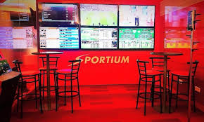 Coolbet ofrece servicios de apuestas deportivas de forma independiente y no está afiliado a equipos deportivos, organizadores de eventos o jugadores que aparecen en sus sitios web. ð•Šâ„™ð•†â„ð•‹ð•€ð•Œð•„ La Casa De Apuestas Deportivas Cafeteria Play House Tenderina Facebook