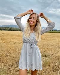 Cali kessy mp3 download from now myfreemp3. Pin Von Cali Kessy Auf My Insta Photos Schone Fotos Fotoideen Fotoshooting