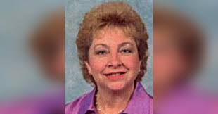 Carolyn Steiner's Instagram, Twitter & Facebook