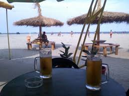 La sulina nu se poate ajunge decât cu vaporul, fie pe dunăre, fie pe marea neagră. Vila Alga Sulina Plaja Sulina