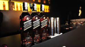 Johnnie walker black label transparent images (75). Hd Wallpaper Johnnie Walker Scotch Whisky Bottle Container Refreshment Wallpaper Flare