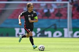 Menunggu gol so pertama mereka di kejuaraan eropa, pasukan clarke tetap berada di. Ntw1ojgflxqfcm