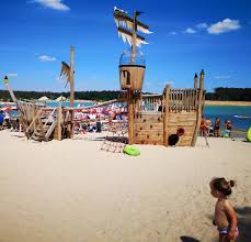 Check spelling or type a new query. Pinta Beach Raunheim Fuchsliebende
