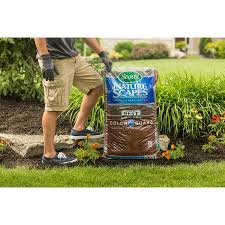 Choose scotts nature scapes triple shred red mulch. Scotts Nature Scapes Color Enhanced 2 Cu Ft Deep Forest Brown Mulch Lowes Com Brown Mulch Scape Mulch