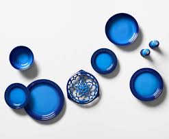 In today's economy it's vital to get the most you possibly can for your purchasing dollar when searching for what you need. Deluxe Round Trivet Le Creuset Canada Official Site