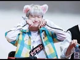 The moment when rain asked marco to stop smiling in the unit i do not own this video so credit to the owner but im the one who cut. Cutie Marco ì´í˜•ê·¼ The Killer Smile Kpop Soul Youtube