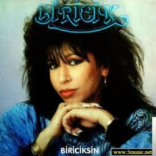 Biricik Gurbet Mp3 Indir Muzik Yukle Gurbet Dinle
