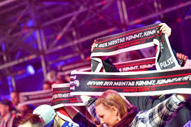 Maybe you would like to learn more about one of these? Die Besten 100 Super Bowl Partys In Osterreich Osterreichs Football Portal