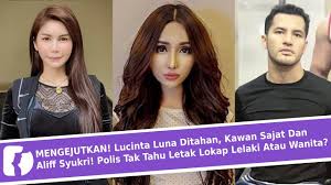 Dalam coretan panjang lebar di instagram, nur sajat secara tidak langsung memberi bayangan berkaitan identiti gender sebenarnya dengan berkata aku ini lelaki yang mempunyai kemaluan wanita. Lucinta Luna Ditahan Kawan Sajat Aliff Syukri Polis Tak Tahu Letak Lokap Lelaki Atau Wanita Youtube