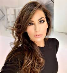 Insomma, ognuno ne ha una per la bella showgirl e conduttrice! Elisabetta Gregoraci L Amore Chi Viene Dopo Briatore Teme Sempre Il Confronto Gossip It