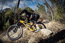 Everybody wants to feel the freshness of a spring forest or to find the slight sunray playing on a favorite trail. New Ride Michal Prokop Weiht Sein Ghost Fr Amr In Finale Ligure Ein