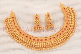 Pn Gadgil Sons Are One Of The Best Jewellers In Pune Known For Their Exc Bridal Gold Jewellery Designs Gold Jewelry Simple Necklace Gold Mangalsutra Designs