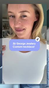 Personalized Gold Necklace: A Daily Elegance