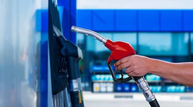 Dev indirim ile ülke tarihinde bir ilk yaşanmıştı! Kötü haber geldi, akaryakıta zam geliyor! Tarih belli oldu (27 Haziran motorin, benzin ve otogaz fiyatları) - Finans haberlerinin doğru adresi - Mynet Finans Haber